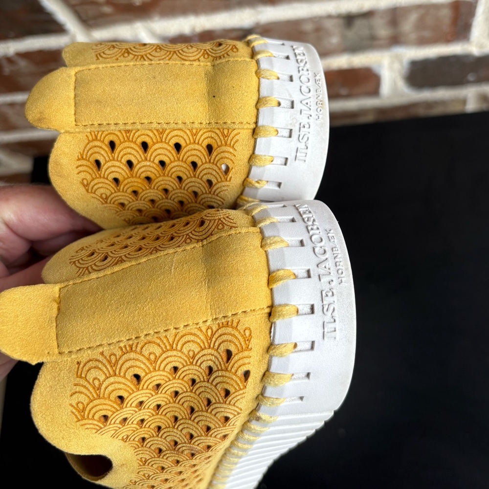 Ilse Jacobsen Hornbaek Tulip Gold Suede Perforated Slip-On Sneakers Size EU 39 - Picture 9 of 15